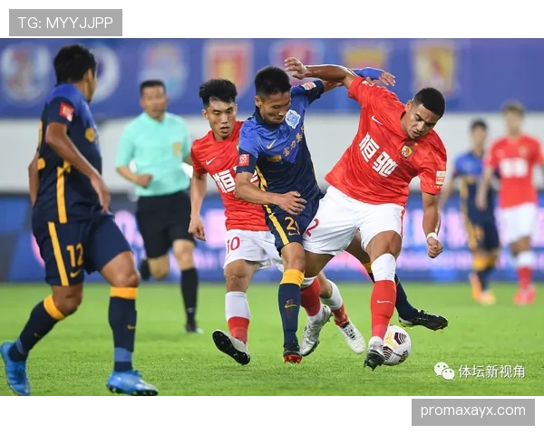 中超双雄巅峰对决,万众瞩目足球盛宴一触即发 中超双雄巅峰对决,万众瞩目足球盛宴一触即发