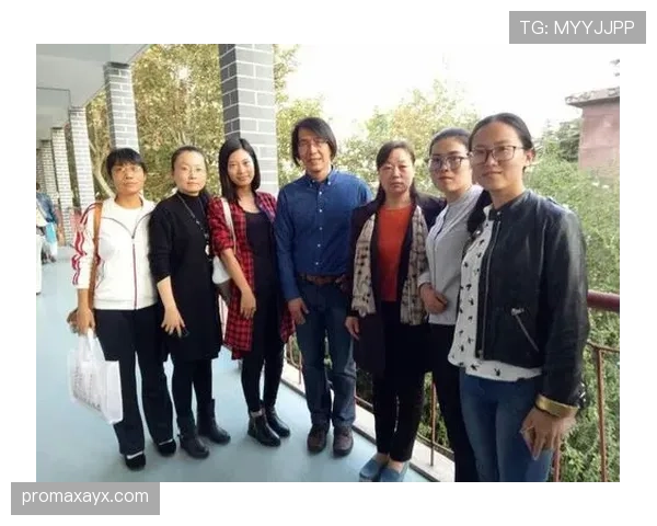 孙兴奋倾囊相授助年轻球员成长,彰显职业精神 孙兴奋倾囊相授助年轻球员成长,彰显职业精神